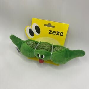 Pea Pod Cat Toy | Plush & Sisal Catnip Toy for Scratching & Interactive Play